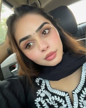 Geet Mehta Instagram - -Har duaaaan mein tujko mein mangu sada ❣️