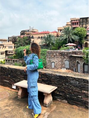 Geetanjali Chauhan Instagram - Good time spent at @neemrana.hotels !!
.
Stay tuned to know how you can win a staycation voucher at this beautiful property , carrying the legacy and charm from decades ✨
@radiocity_rajasthan
.
#neemrana #neemranafort #geetanjalichauhan #heritageproperty #rajasthan #rajasthandiaries