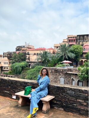 Geetanjali Chauhan Instagram - Good time spent at @neemrana.hotels !!
.
Stay tuned to know how you can win a staycation voucher at this beautiful property , carrying the legacy and charm from decades ✨
@radiocity_rajasthan
.
#neemrana #neemranafort #geetanjalichauhan #heritageproperty #rajasthan #rajasthandiaries