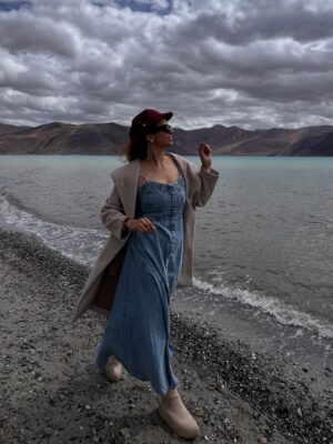 Geetanjali Chauhan Instagram - It was difficult to select but few pictures from my Ladakh Birthday trip ♥️
Don't forget to send hearts in comments 🤭
.
.
#ladakhdiaries #geetanjalichauhan #travel #birthdaytrip