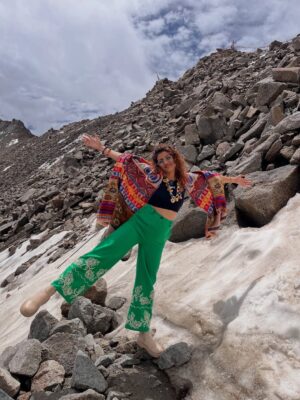 Geetanjali Chauhan Instagram - It was difficult to select but few pictures from my Ladakh Birthday trip ♥️
Don't forget to send hearts in comments 🤭
.
.
#ladakhdiaries #geetanjalichauhan #travel #birthdaytrip
