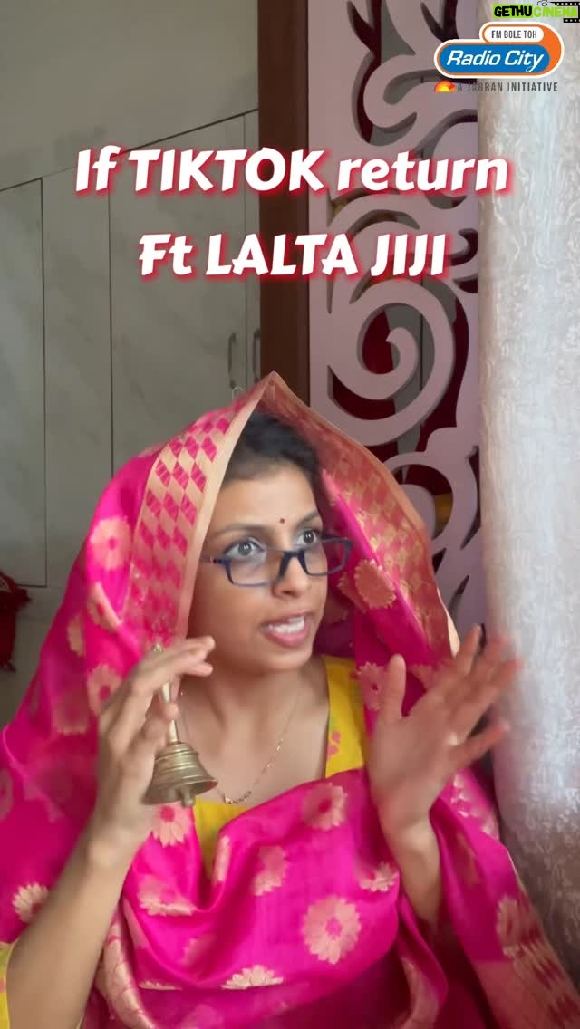 Geetanjali Chauhan - 10.1K Likes - Lalta jiji tiktok ke swagat me or kya kya karein comments me batao ?
.
.
.
Follow @radiocity_rajasthan for more such content 

#laltajiji #desimom #tiktokinindia #tiktokreturns #geetanjalichauhan #radiocityrajasthan