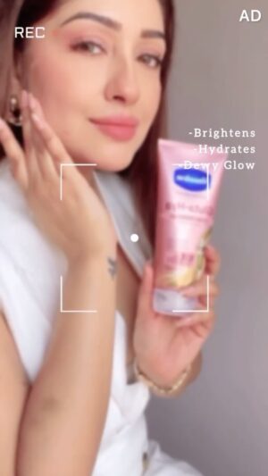 Geetanjali Singh Instagram - #AD | Meet my new skin obsession - The @vaselineindia Gluta-Hya Serum in Lotion! It has Glutathione for a bright glow we all crave! ✨
It’s lightweight, hydrating, and makes my skin feel amazing every day 💖✨
Add this to your skincare routine now!
#Vaselinelndia #VaselineGlutaHya #Vaseline #Glutathione #SkincareEssential #GlowFromWithin #GlutaHya