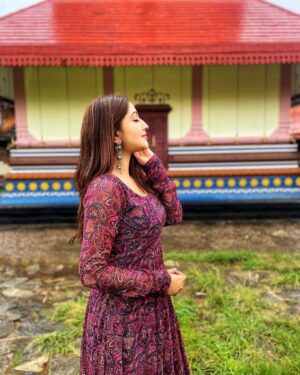 Geetanjali Singh Instagram - š
.
.
.
.
.
.
#travel #travelgram #travelblog #travelphotography #igtravel #ig #travelindia #travelindiadiaries #travelindiagram #bhfyp #nature #geetanjalisingh #explore #beauty #templesofindia #templesofsouthindia #tradition #culturalheritage #pulpally #northkerala #kerelatourism #kereladiaries #seethalavakushatemple