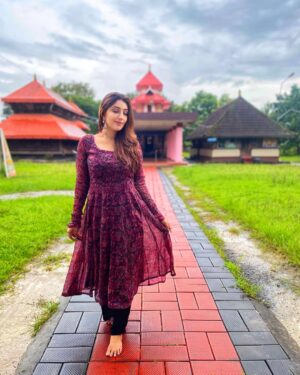 Geetanjali Singh Instagram - š
.
.
.
.
.
.
#travel #travelgram #travelblog #travelphotography #igtravel #ig #travelindia #travelindiadiaries #travelindiagram #bhfyp #nature #geetanjalisingh #explore #beauty #templesofindia #templesofsouthindia #tradition #culturalheritage #pulpally #northkerala #kerelatourism #kereladiaries #seethalavakushatemple