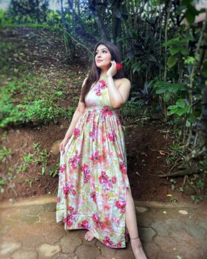 Geetanjali Singh Instagram - 💕
Wearing @closethookofficial
.
.
.
.
.
#whatiwear #bloggeroutfit #outfitoftheday #fashion #beauty #styleinspiration #fashiongram #fashioninsta #fashionstyle #ootd #ig #igdaily #iginfluencers #geetanjalisingh #collaborationindia #collaboration