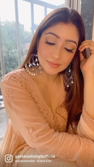Geetanjali Singh Instagram - 💕
#reshare
.
.
.
.
.
#reels #reelitfeelit #trending #trendingnow #lovesongs #reelsinstagram #reelswithgeetanjali #ethnic #ethnicwear #indianoutfit #indianoutfitideas #instafashion #styleinspiration #fashionblog #ootdindia #geetanjalisingh #ig