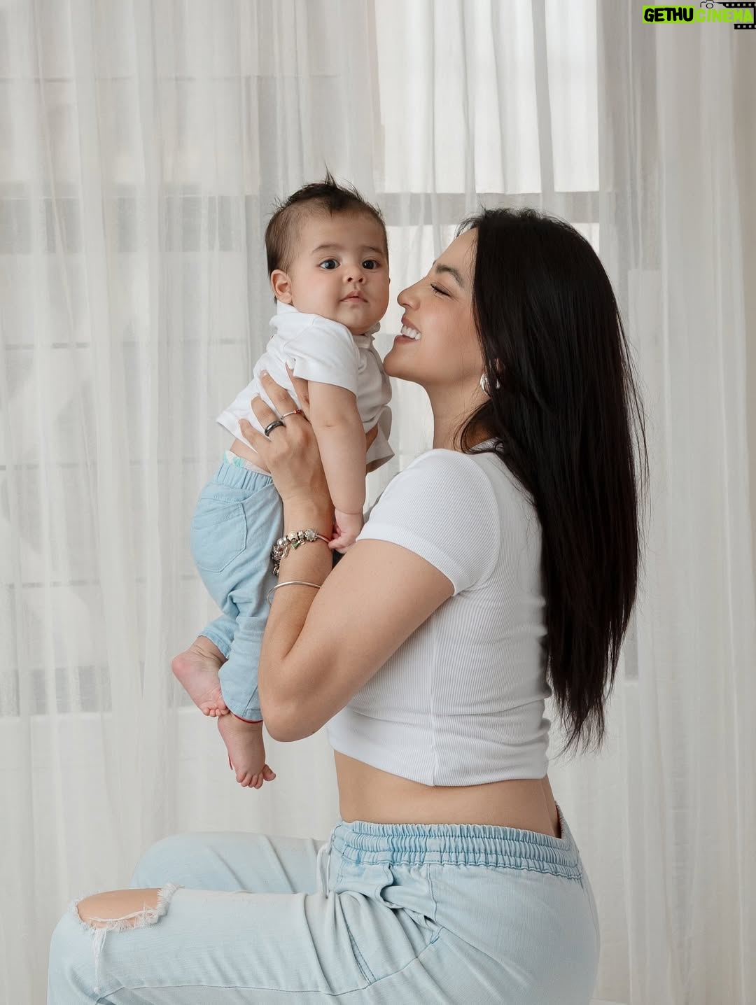 Geraldine Galvan - 96.2K Likes - Te amo minime #bbysanti #santibebé