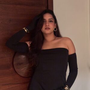 Gia Gupta Instagram - always worth the wait