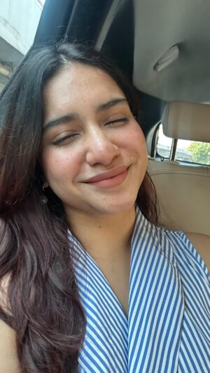 Gia Gupta Instagram - It’s not like it’s easy, but atleast you’re choosing yourself, and in the long run only that feeling matters. 

So if you’re in a situation you know is not good for you, leave. I know it’s hard and rn it seems impossible to be without this person, but leave. You need to do right by yourself ❤️

And you’ll be okay ❤️🫰🏻
.
.
.
.
#giagupta 
(Gia Gupta, Motivation, Motivational, trend, trending, talks, talk, self love, love yourself, choose yourself, love, breakup, emotional)