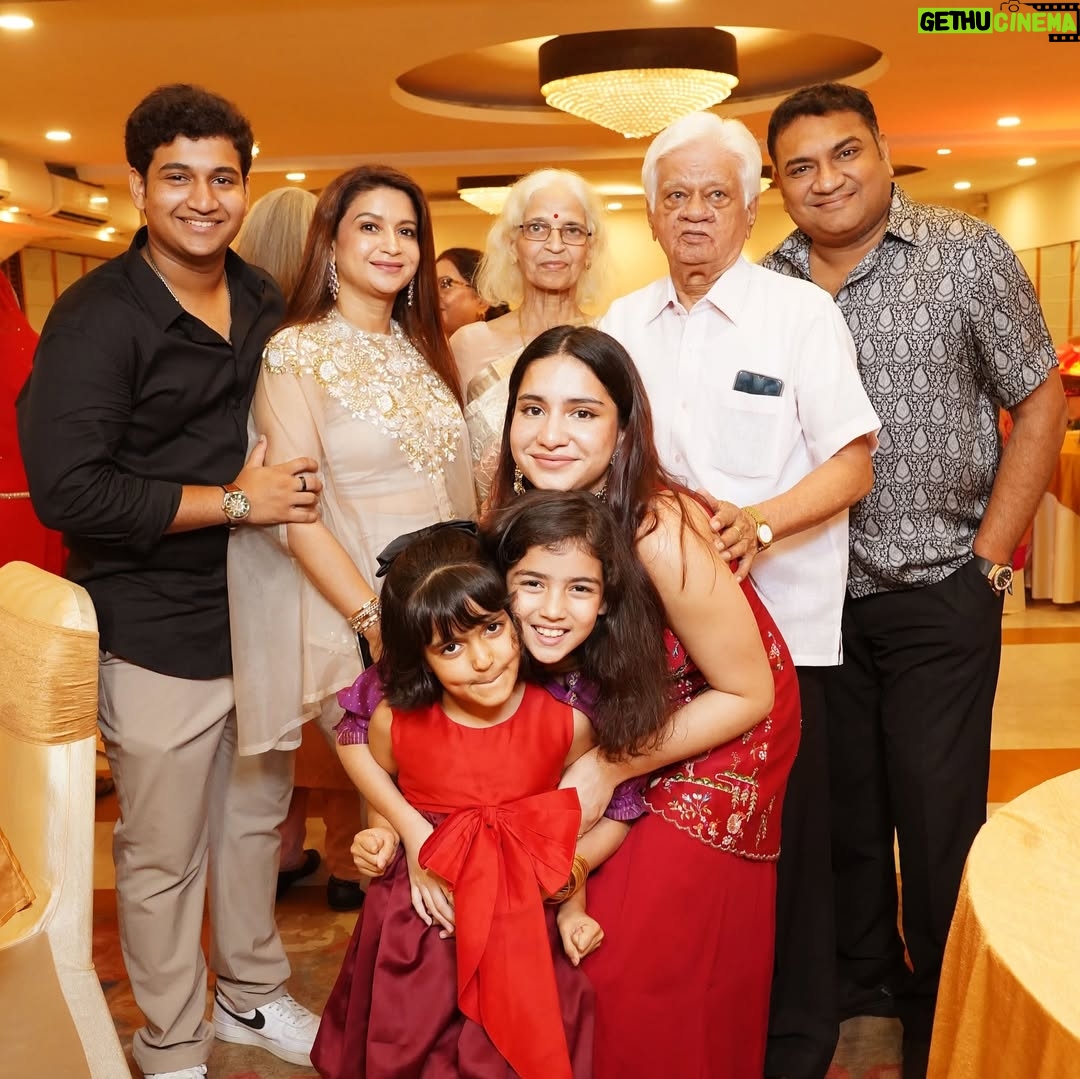 Gia Gupta - 19.7K Likes - I don’t remember who said it, but it goes like “life isn’t about the moments, it’s about the people” 
It’s these people for me, always will be ❤️
