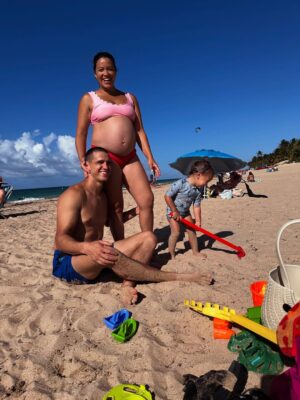 Gina Rodriguez Instagram - 41 🎂#NYC to #puertorico