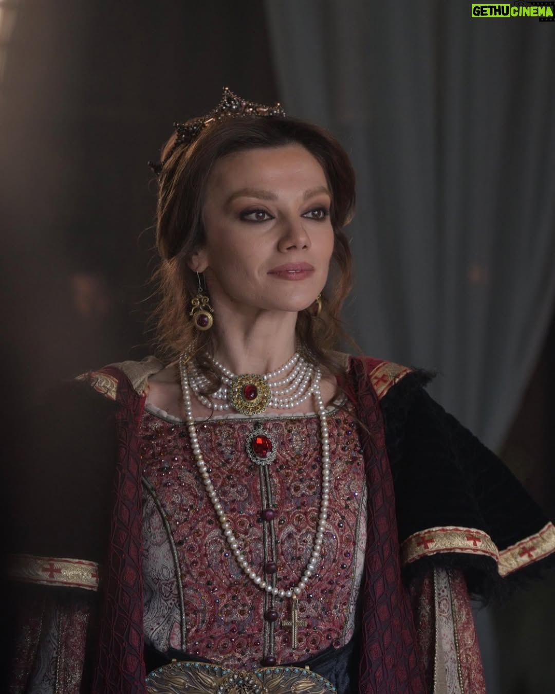 Gizem Ünsal - 12.8K Likes - Ahh Kraliçe Maria 😌
Öğrettiğin her şey için, hatırlattığın her şey için teşekkür ederim 🤞🏻

Say “Bye” to Maria 🌹