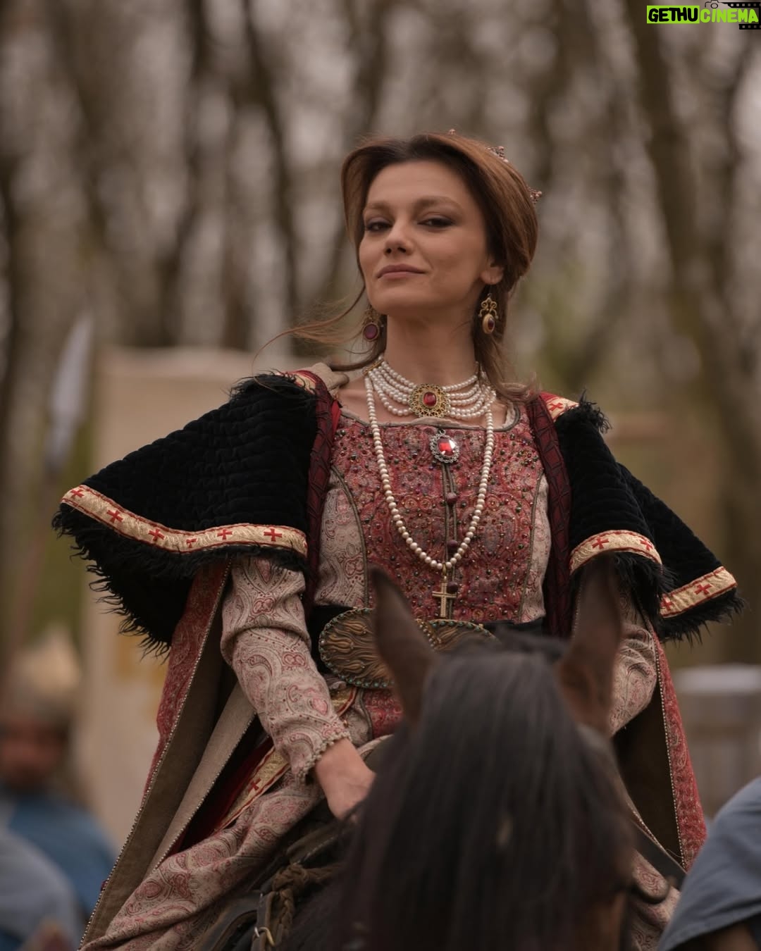 Gizem Ünsal - 12.8K Likes - Ahh Kraliçe Maria 😌
Öğrettiğin her şey için, hatırlattığın her şey için teşekkür ederim 🤞🏻

Say “Bye” to Maria 🌹