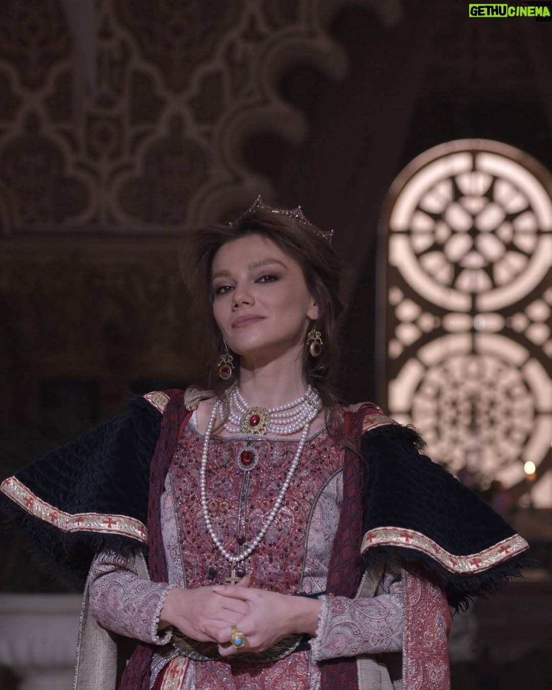 Gizem Ünsal - 12.8K Likes - Ahh Kraliçe Maria 😌
Öğrettiğin her şey için, hatırlattığın her şey için teşekkür ederim 🤞🏻

Say “Bye” to Maria 🌹