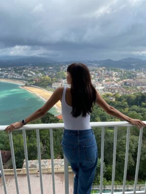 Glaiza de Castro Instagram - Celebrated our 4th wedding anniversary by revisiting the spot where we said ‘I do,’ followed by a dinner inspired by one of our favorite adventures — San Sebastián. What a joy it is to walk through life with this pure soul.
Mahal kita palagi, @david_rainey89 💕