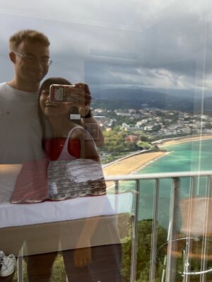 Glaiza de Castro Instagram - Celebrated our 4th wedding anniversary by revisiting the spot where we said ‘I do,’ followed by a dinner inspired by one of our favorite adventures — San Sebastián. What a joy it is to walk through life with this pure soul.
Mahal kita palagi, @david_rainey89 💕