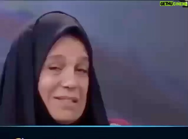 Gohar Kheyrandish - 80.4K Likes - سلام شبتون بخیر عزیزان...
امروز روز جهانی لبخنده
 سعی خودتون را بکنید حتی اگه شده لبخند اکلکی .دوستون دارم 
#روز_جهانی_لبخند #شادیهاتون_بی_پایان_لحظه_هاتون_دلنشین#