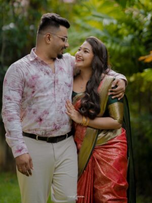 Grace Antony Instagram - Happily….♾️💎
.
🧿
.
Mua @sijanmakeupartist 
@drapebyammu