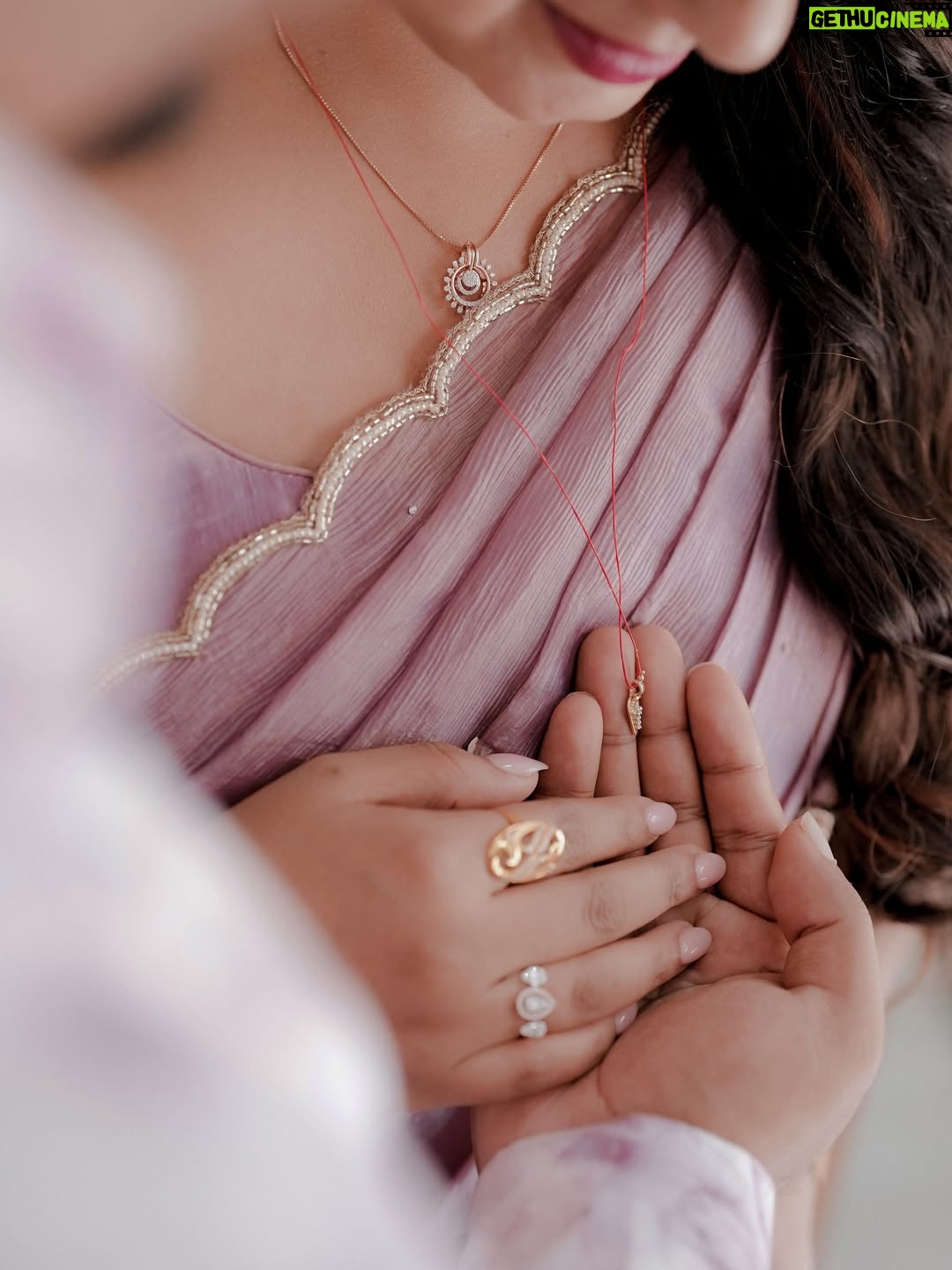Grace Antony - 178.1K Likes - No Sounds, No lights, No Crowd.
Finally we made it. ♾️👰🏻‍♀️🤵🏻‍♂️
#justmarried
.
.
.
Mua @sijanmakeupartist
Photography @nithin_c_nandakumar