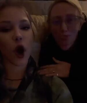 Grace VanderWaal Instagram - Can’t yet find the words. I love you mommy. So much. I wake up and want to call you. I don’t know how to move forward without you. I love you