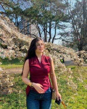 Gunjan Kunwar Instagram - 🌺🌹🌺

Comment PP for outfit Link 🔗 

Top- @evierose.in 
Jeans- @offduty.india 
Bag- @guess 

#newpost #showsomelove #gunjankunwar #spring #blossom #instagram #instagrammers #likeforlikes #unitedkingdom #pahadi #summerfashion #summerfeeling #candid #swipeleft #sunshine #instamood #instamusic #instafashion #instamoment #blush #cardiff #wales #casualoutfits #collegediaries #goodvibes #red #natureatitsfinest #sunshine #instapost #instapic #gk