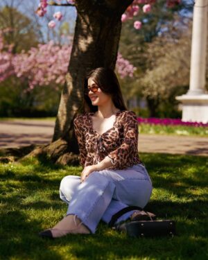 Gunjan Kunwar Instagram - I’d stare too 👀☀️🌷 

📸- @philhultonphotography 

#ɴᴇᴡᴘᴏsᴛ #showsomelove #gunjankunwar #pahadi #photography #portrait #trending #blossom #explore #cardiff #wales #summer #unitedkingdom #ootd #drama #capturingthemoment #fashionblogger #fashioninstagram #fashioninfluencer #goodvibes #sunshine #uk #foryou #swipeleft #naturalphotography #candid #travel #fashiongram #fashionnova #new