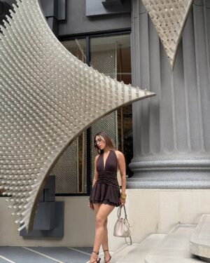 Gurleen Dahelay Instagram - it's that me espresso☕️
wearing: @zara @toryburch