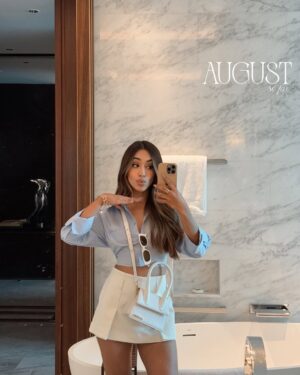 Gurleen Dahelay Instagram - August, so far so good🤍✨
how has your august been till now, and also, tell me what is the best thing it has taught you?