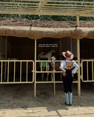 Gurleen Dahelay Instagram - yee haw🐎
it's giving toy story and i'm in love
Been MIA for the past 2 days, away from network and living the country girl life. It has been therapeutic in ways i cannot even imagine ✨