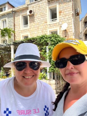 Güzin Alkan Instagram - Karadağ dump -2-💖 
#karadağ #montenegro #podgorica #budva #budvamontenegro #budvaoldtown #budvaoldcity #budva #dancingirl #oldcity #svetistefan #svetistefanisland #svetistefanmontenegro #svetistefanmontenegro❤️🔝🇲🇪☀️🏖🏰 #svetistefanbeach #tivat #portomontenegro #perast #perastmontenegro #kotor #kotoroldtwn #kotorclocktower #petrovac #petrovacmontenegro #ferry #adriyaticsea #beach #montenegro #summer #summertime #july ……💖😎😎🤍
#dump duuuuuuummmmmpppppp