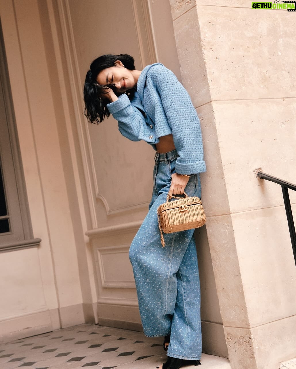 Gwei Lun-mei - 8K Likes - Arrived Paris for the CHANEL Spring-Summer 2026 Show!!! I am so looking forward to it!!! 

#CHANELSpringSummer 
@chanelofficial