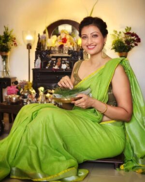 Hamsa Nandini Instagram - ✨🙏 On this Ganesh Chaturthi, I bow to the unstoppable force of Lord Ganesha — the remover of obstacles, the giver of wisdom, the healer of hearts. Through my darkest battles, Bappa’s energy lit my path, reminding me that faith is the greatest strength of all. Today, I celebrate not just the festival, but the divine power that healed me, rebuilt me, and made me fearless.

🌺 Ganapati Bappa Morya! 🌺

@hungrycatkitchen you guys do it the best! 
.
#swanstories