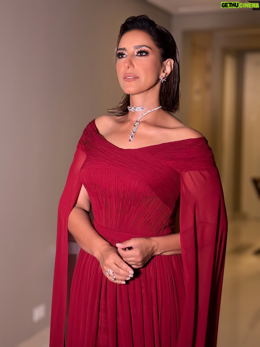 Hanan Motawie - 16.1K Likes - All dressed.. All red ❤️
Hello GFF8 ✨
سعيدة بحضوري حفل افتتاح مهرجان الجونة السينمائي في دورته الثامنة وبعرض فيلمنا هابي بيرث داي “Happy Birthday” كفيلم الافتتاح❤️🙏🏻
Fashion consultant and Stylist ✨ @saeedramzi
Mua💄 @monaesmailmakeup
Hairdresser💇🏻‍♀️ Fady @alsagheersalons
Dress👗 @aymanlahmouni
Jewellery💫 @bijoux.jewelry.eg 
-
#حنان_مطاوع | #hanan_motawie