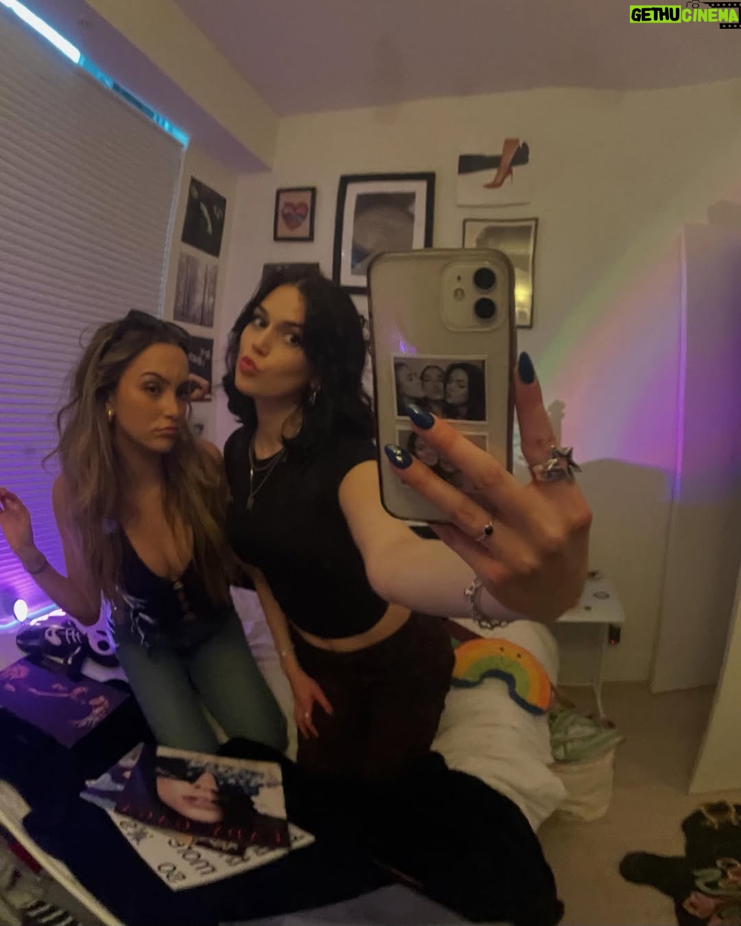 Hannah Cheramy - 38K Likes - long time no see