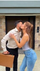 Actress Hannah Stocking HD Photos and Wallpapers September 2025