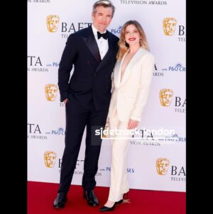 Harriet Dyer Instagram - Baftas innit 🇬🇧
Thank you @ralphlauren for the suits 
@pennylovellstylist for the styling 
@yokolondonpearls jewels
@rebeccavallance party dress
@cbstvstudios for making it happen 
@bafta for having us (back)
@lancomeofficial and @schwarzkopfpro for the glam
@todiscon for the vibe 
And to my mum and dad for the babysitting.
Colin season 2 was celebrated in the Best International tv show category. Congrats to all the noms, winners and v cute losers x x