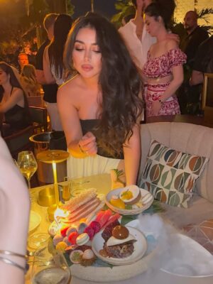 Haya Maraachli​ Instagram - 🎂✨