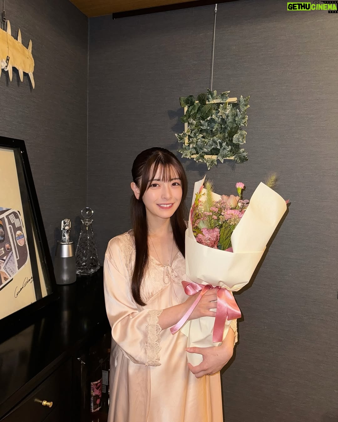 Hazuki Kimura - 4K Likes - <お知らせ>
主演をつとめさせて頂いた縦型ショートドラマ
『月明かりに君は誓った』が本日より公開されました🌟
.
.
目が見えない美女と"悪魔"で知られるイケメン社長
運命の再会を果たした2人の行き着く先は…

縦型ショートドラマアプリ『Top Short』にて公開中です❕ご視聴よろしくお願いします ^^

#topshort #ごっこ倶楽部