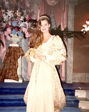 Heather Tom Instagram - Who remembers the masquerade ball on @youngandrestlesscbs ?? Jennifer one of our wardrobe designers found these in her desk! Seems like yesterday and a million years ago all at once! I remember @scottreevesofficial and I learned to Viennese waltz! #yandr #victorianewman #sweetsixteen #cbsdaytime #cbs #actress #actor #romeo #juliet