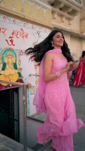 Actress Heena Achhra HD Photos and Wallpapers August 2025
