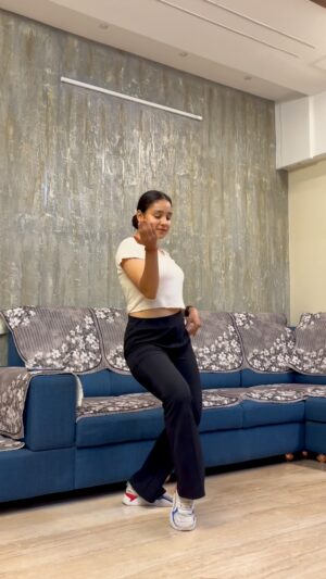 Heena Kumari Instagram - This remix is just amazing š„š
#reels #reelsinstagram #reelitfeelit #reelkarofeelkaro #reelsvideo #trending #viral #dancechallenge #dancersofinstagram