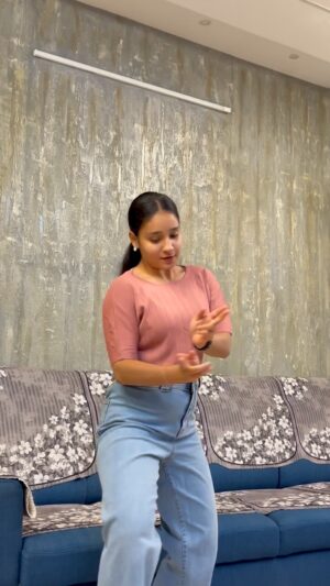 Heena Kumari Instagram - Extra moneyš¤
#reels #reelsinstagram #reelitfeelit #reelkarofeelkaro #trending #viral #dancechallenge #dancersofinstagram