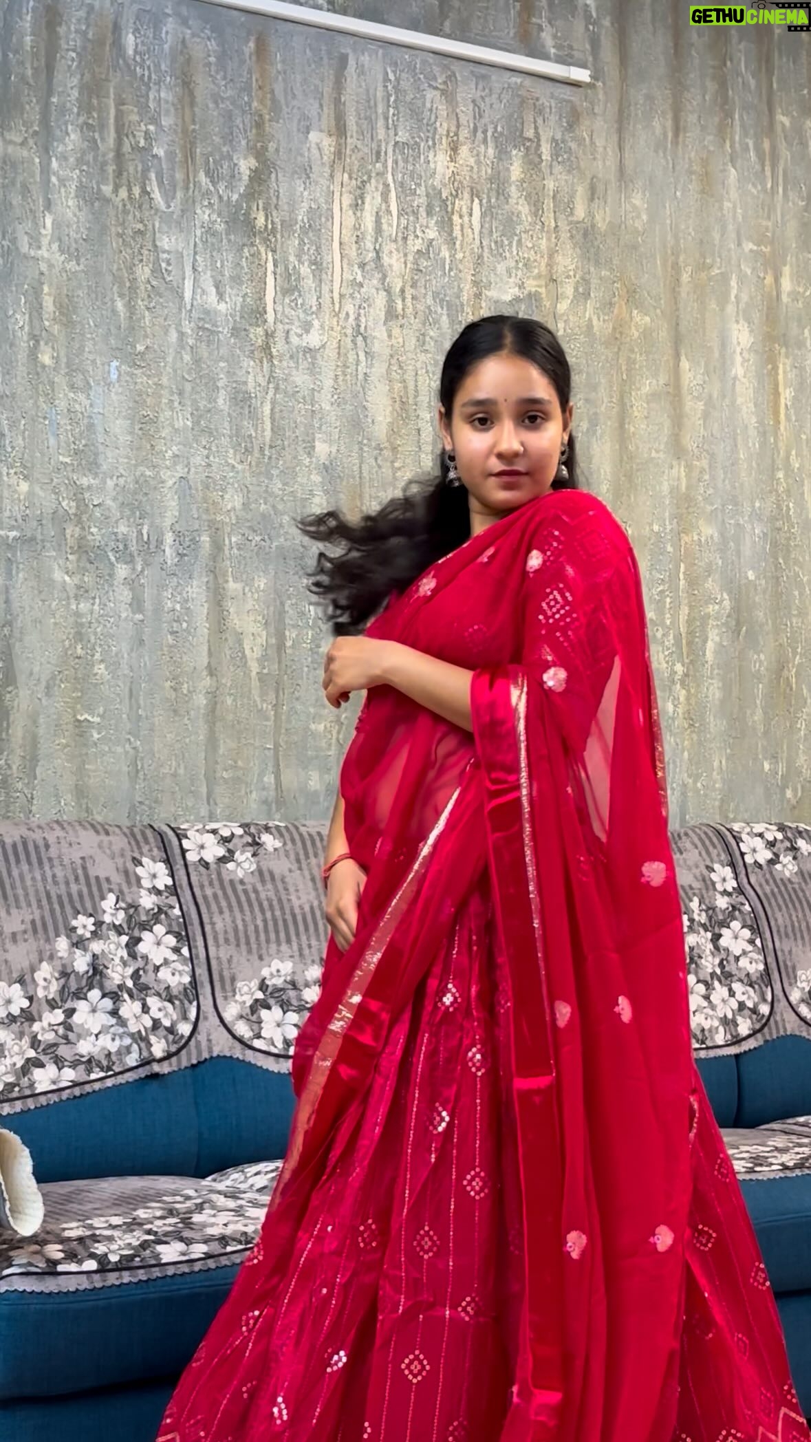 Heena Kumari - 1.3K Likes - Nasha! Mera! 💕
#sanamterikasam 

#reels #reelkarofeelkaro #reelitfeelit #reelsinstagram #viral #trending #dance #dancechallenge #transition