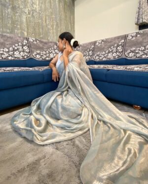 Heena Kumari Instagram - Because every now and then, you need an outfit that makes you feel like a starāØ
Happy Diwali and a prosperous New YearšŖšŖ·