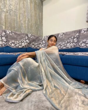 Heena Kumari Instagram - Because every now and then, you need an outfit that makes you feel like a starāØ
Happy Diwali and a prosperous New YearšŖšŖ·