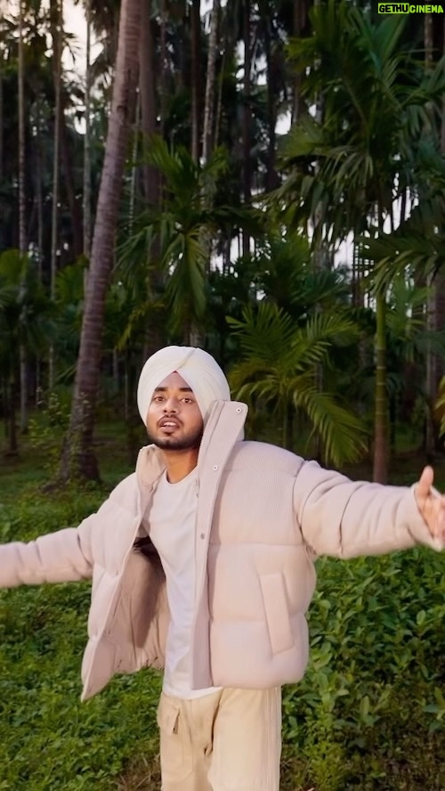 Heer Kaur - 2.6K Likes - Hope.. out now full vdo 💫
@deepsra.1 @heerkaur_07 @onetakeworldwide @meeruofficial.1 @gurditsaharan