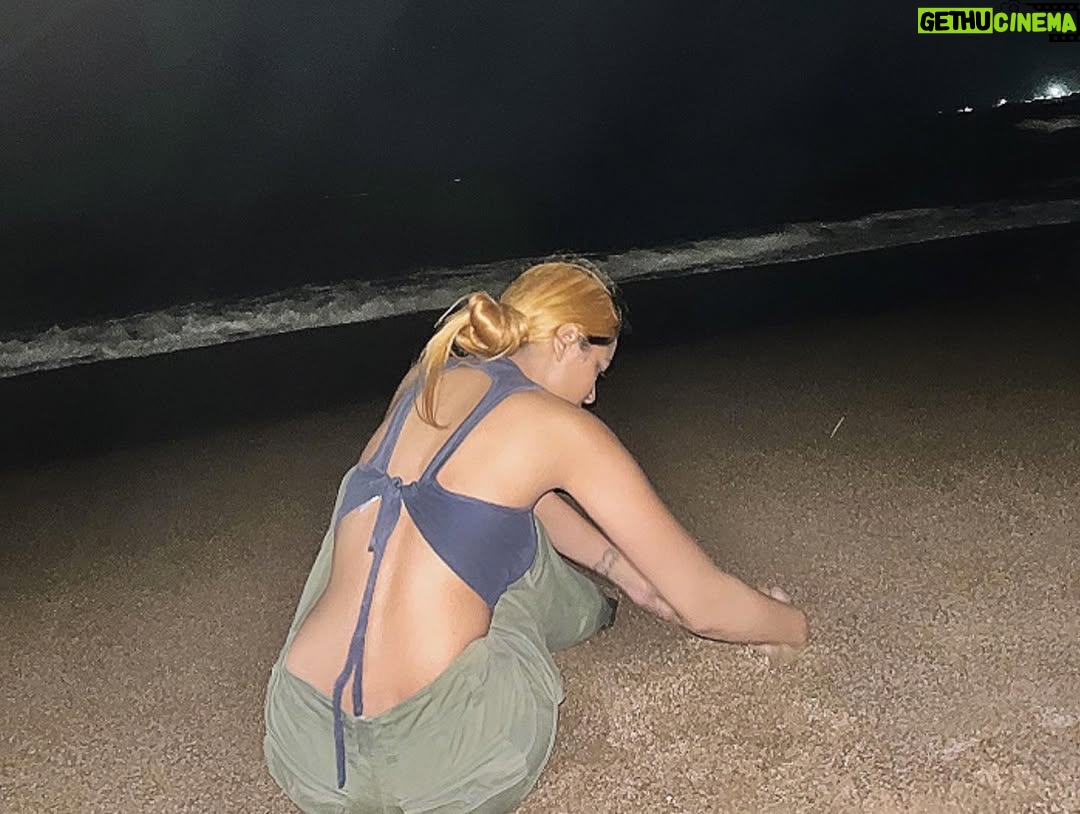 Heer Kaur - 6K Likes - The waves and me, both were soooo high🫧🌊