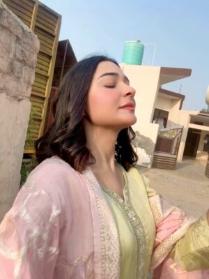 Heer Kaur Instagram - 💗.