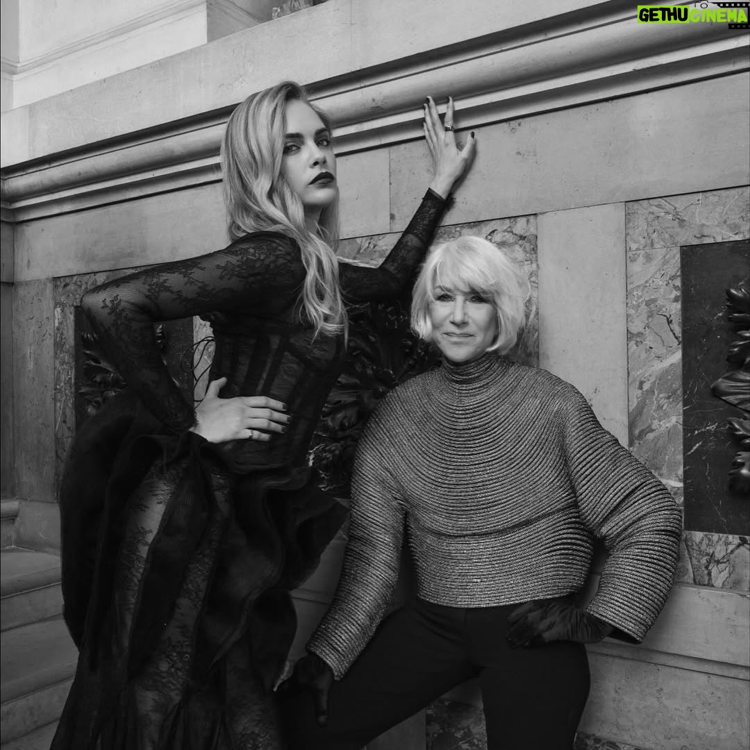 Helen Mirren - 45.2K Likes - Had a great time in Paris and walked the catwalk at Le Defile for @lorealparis